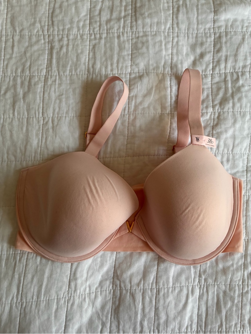 NWT Victoria's Secret Pale Pink Smooth T-Shirt Bra